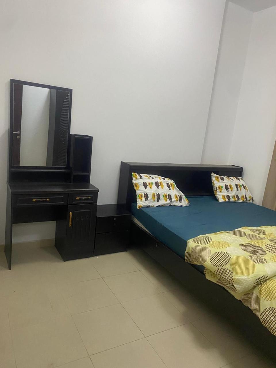 Tower 2bhk Apartment *